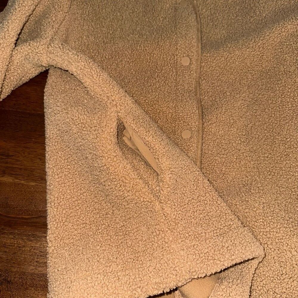 NWT Joie Sherpa Teddy Button Front Jacket W/Pocke… - image 6